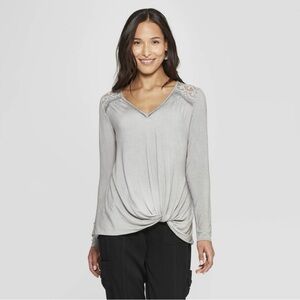NWT Knox Rose Womens V-Neck Side Knot Top With Lace Trim Gray